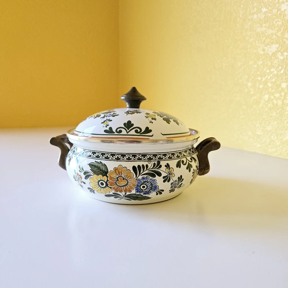Villeroy & Boch Alt Amsterdam Florals: Metal Casserole & Lid 3Qt Enamel Dish Pan - Picture 4 of 16